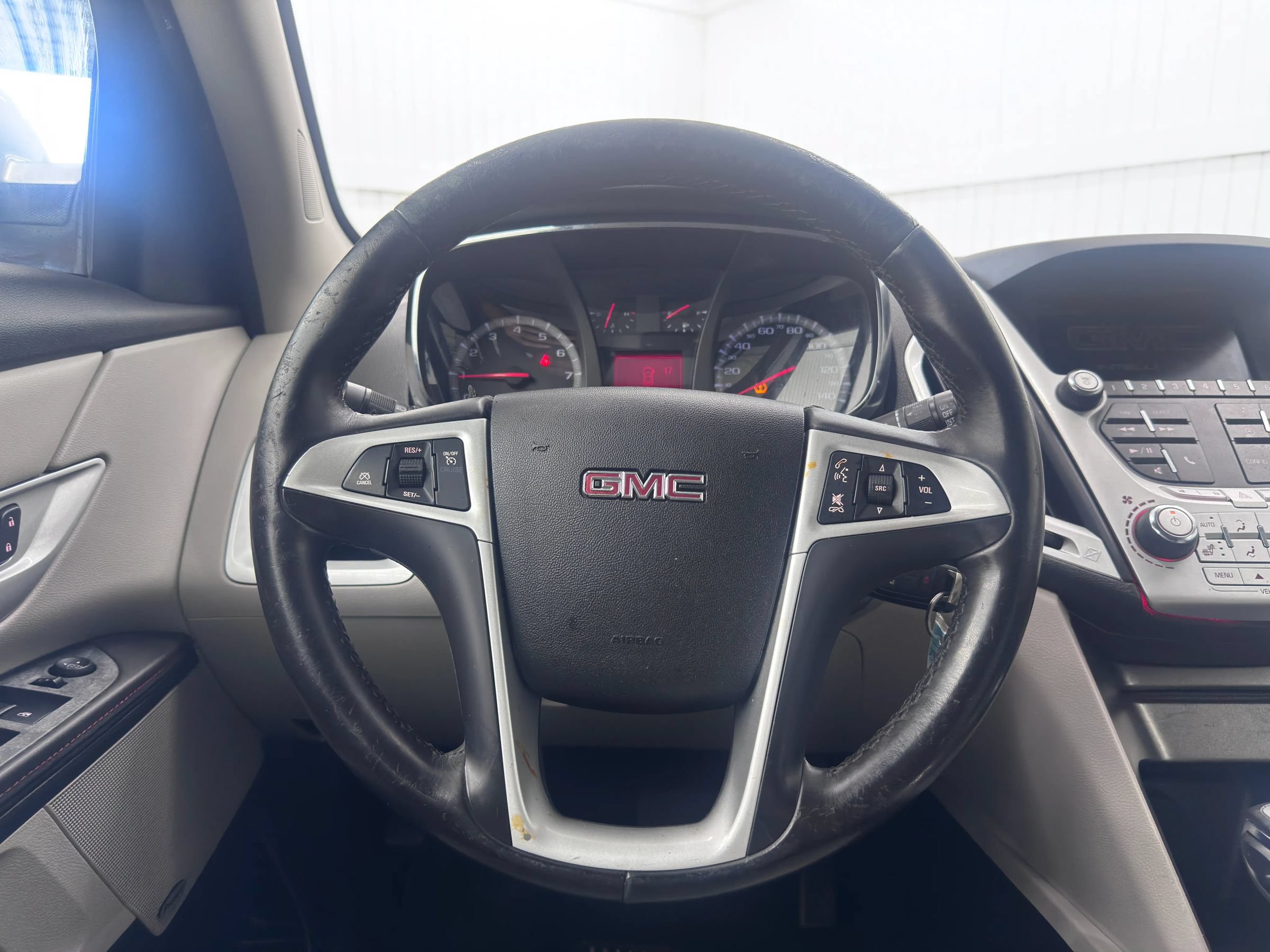 Used 2013 GMC Terrain SLT FWD image 19