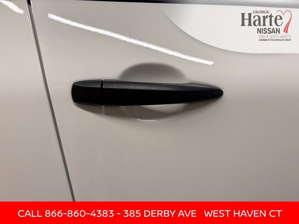 Certified 2024 Nissan Rogue S image 53