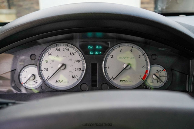 Used 2006 Chrysler 300 SRT8 w/ SRT Option Group II image 18
