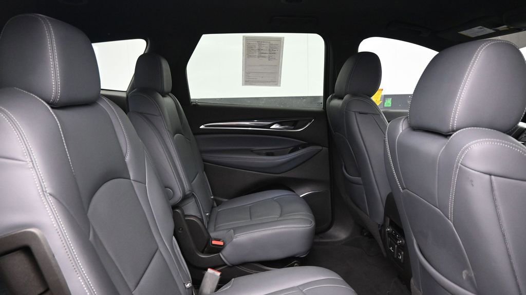Used 2022 Buick Enclave Essence w/ Sport Touring Edition FWD image 13