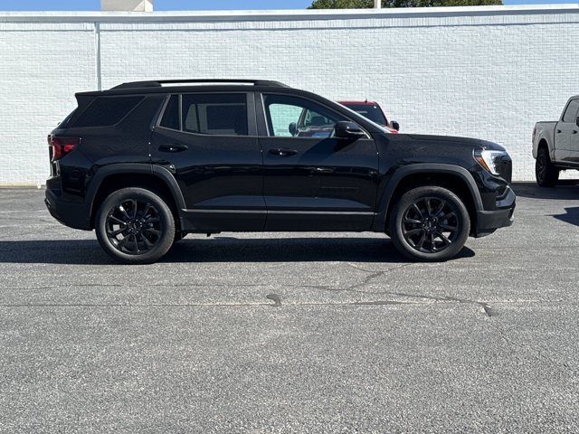 New 2027 GMC Terrain Elevation w/ Black Edition FWD image 2
