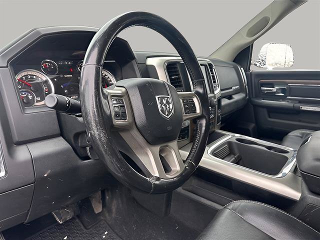 Used 2017 RAM 1500 Laramie w/ Convenience Group AWD/4WD image 12