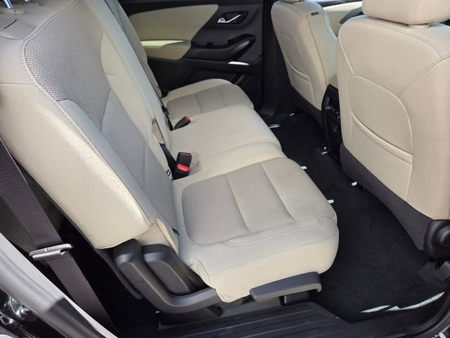 Used 2023 Chevrolet Traverse LS w/ Safety Package image 14