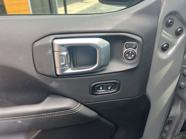 Used 2022 Jeep Gladiator Overland w/ Popular Equipment Package image 6