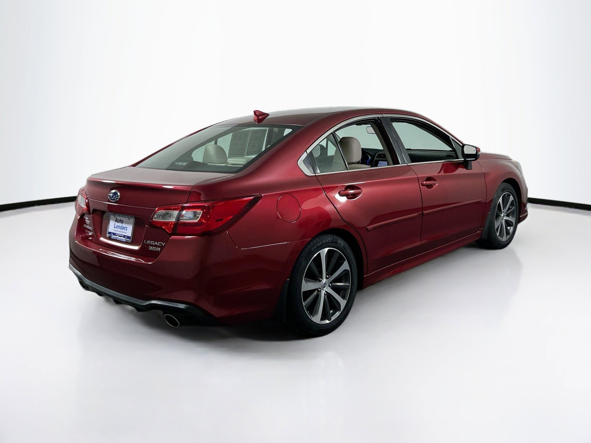 Used 2018 Subaru Legacy 3.6R Limited AWD/4WD image 5