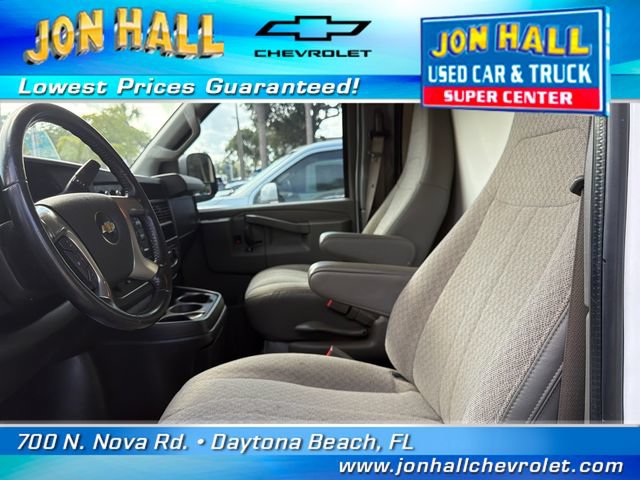 Used 2019 Chevrolet Express 3500 w/ Power Convenience Package RWD image 14