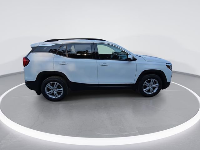 Used 2020 GMC Terrain SLE w/ Driver Convenience Package image 9