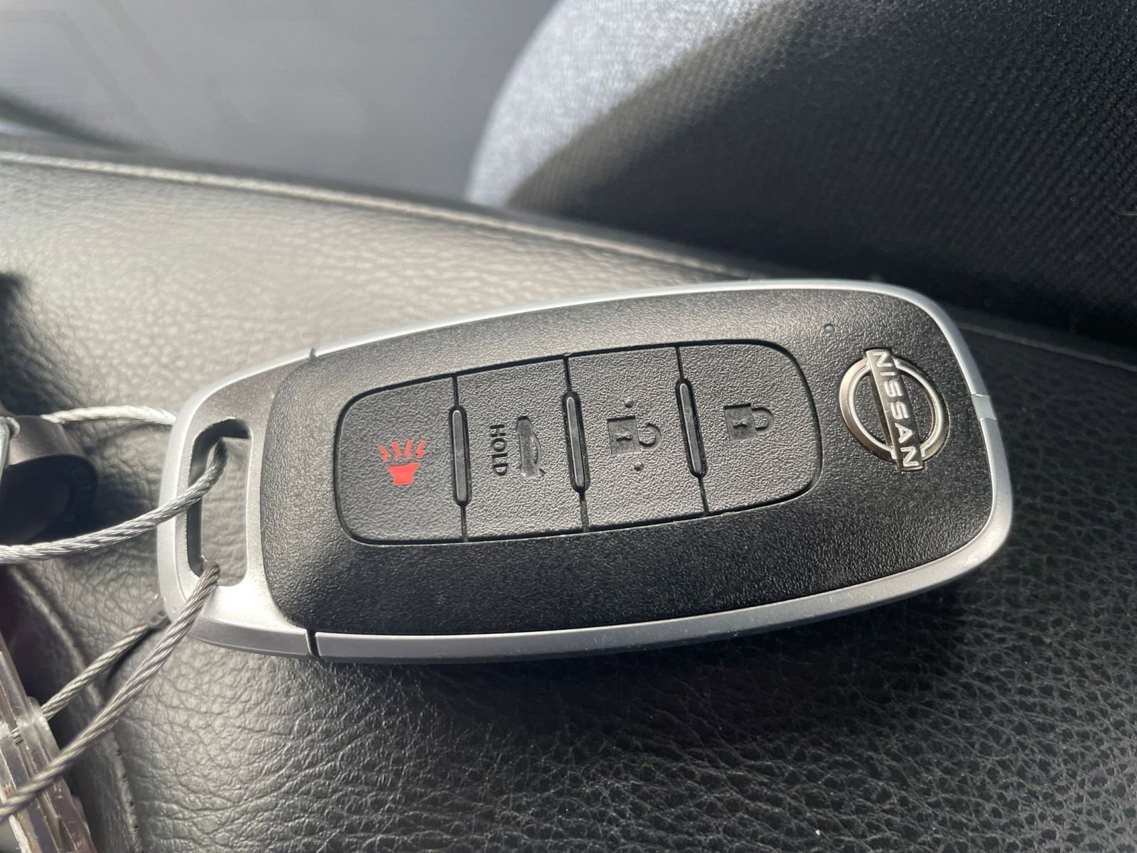 Used 2025 Nissan Versa SV image 18
