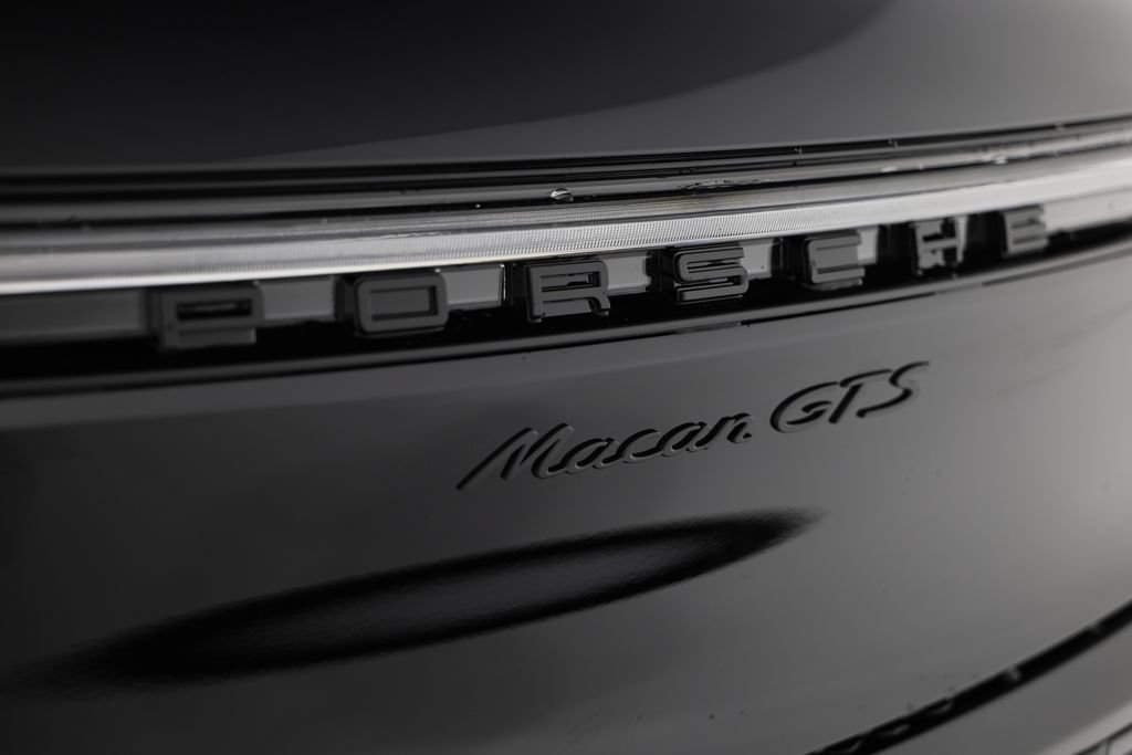New 2026 Porsche Macan GTS AWD/4WD image 14
