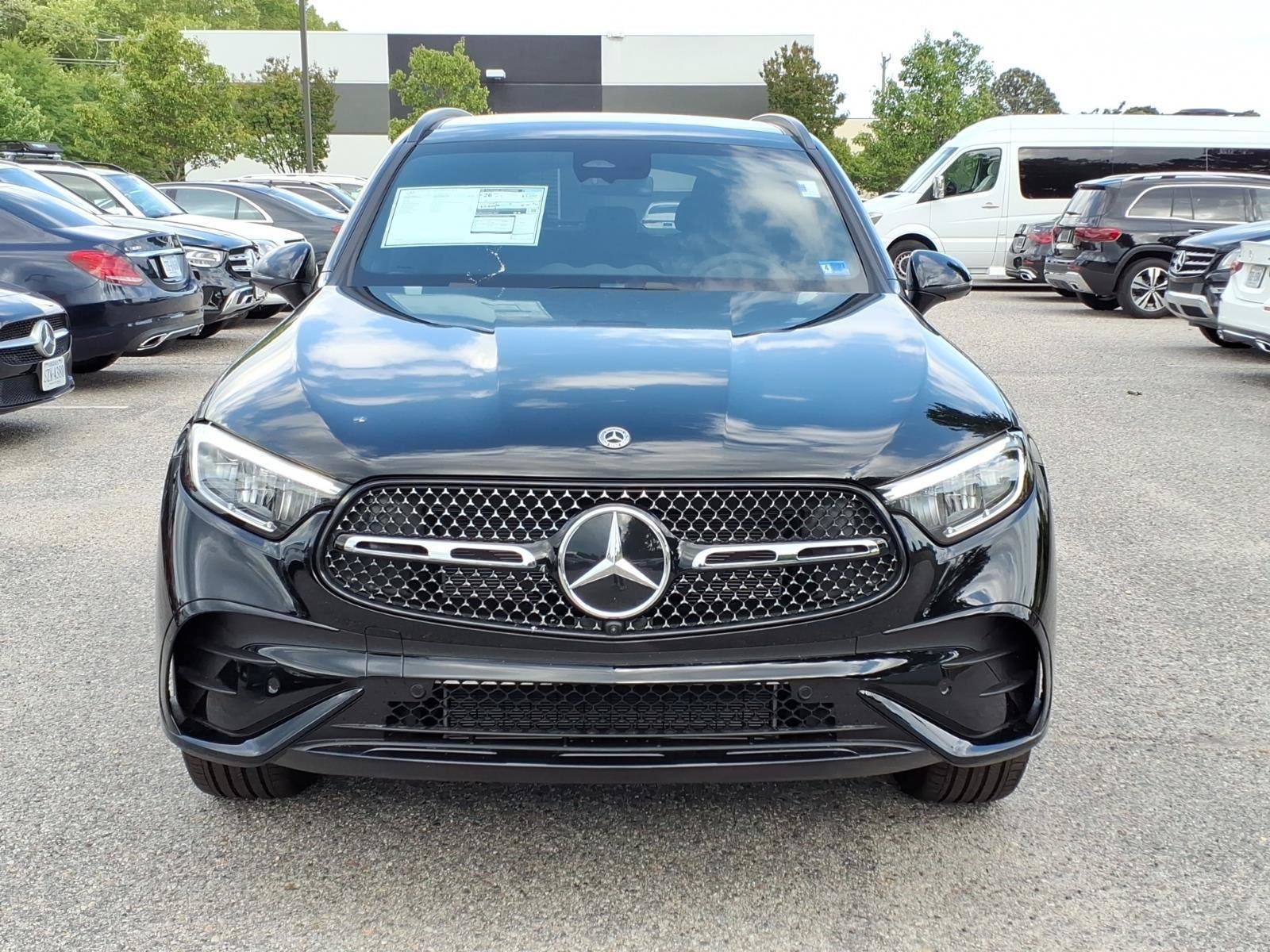 New 2026 Mercedes-Benz GLC 300 4MATIC image 2