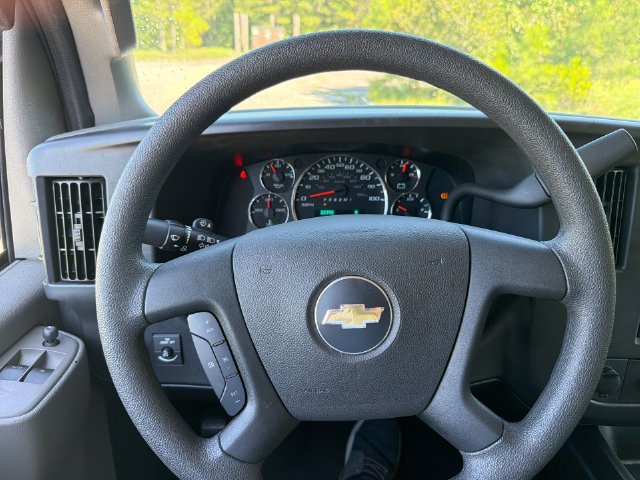 Certified 2025 Chevrolet Express 3500 LS RWD image 14
