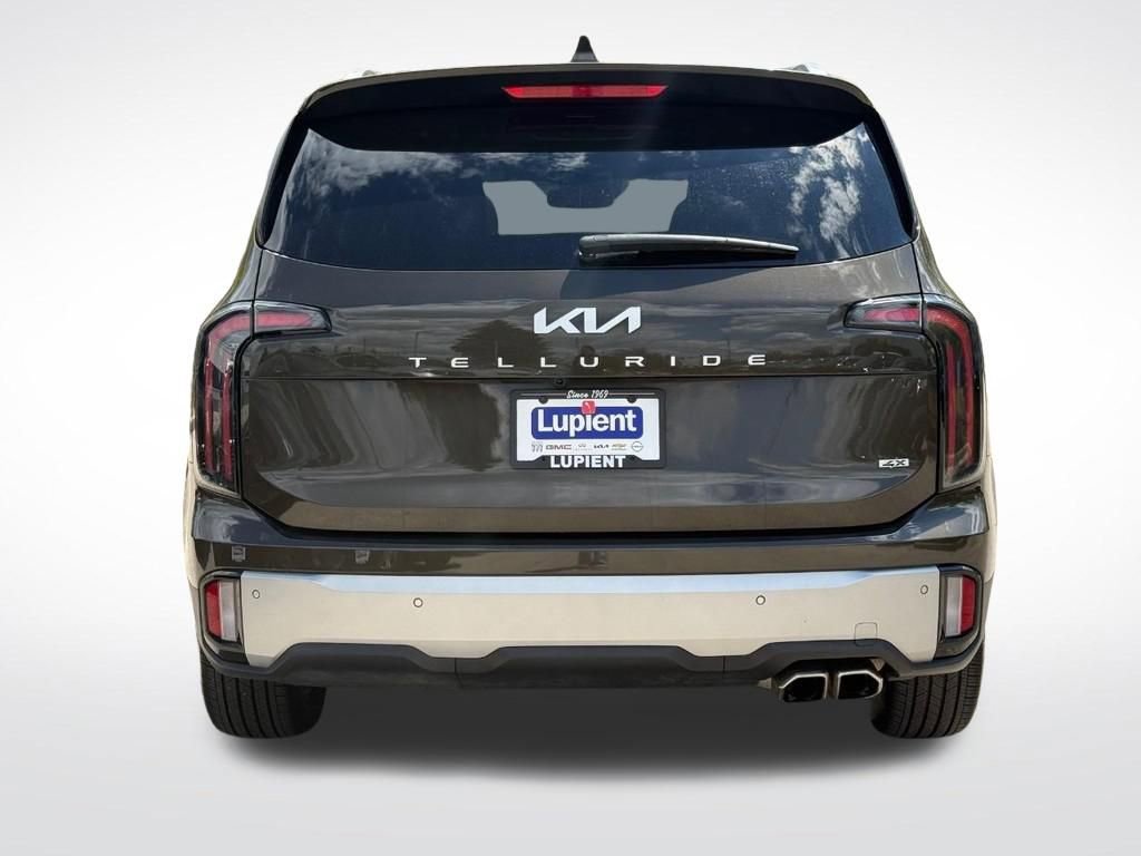 Used 2023 Kia Telluride SX AWD/4WD image 5