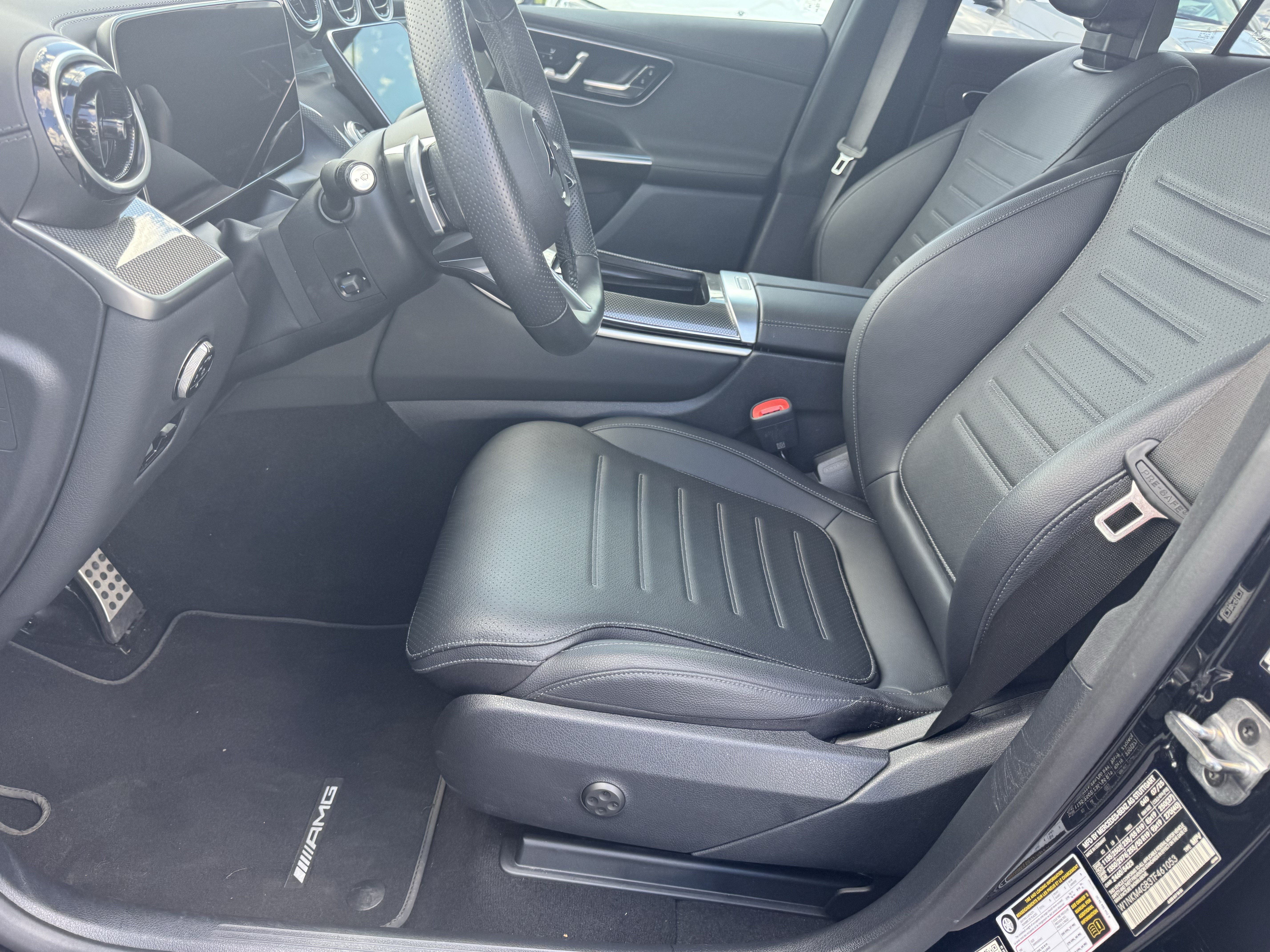 Used 2026 Mercedes-Benz GLC 300 image 16
