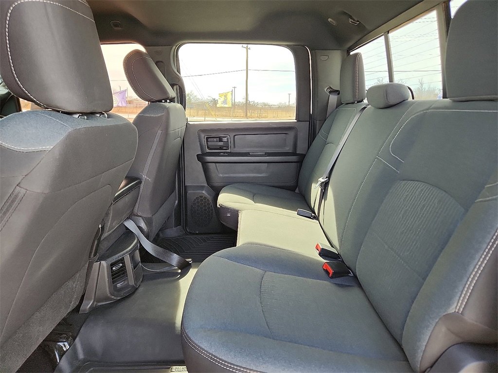 Used 2024 RAM 3500 Tradesman w/ Chrome Appearance Group image 12