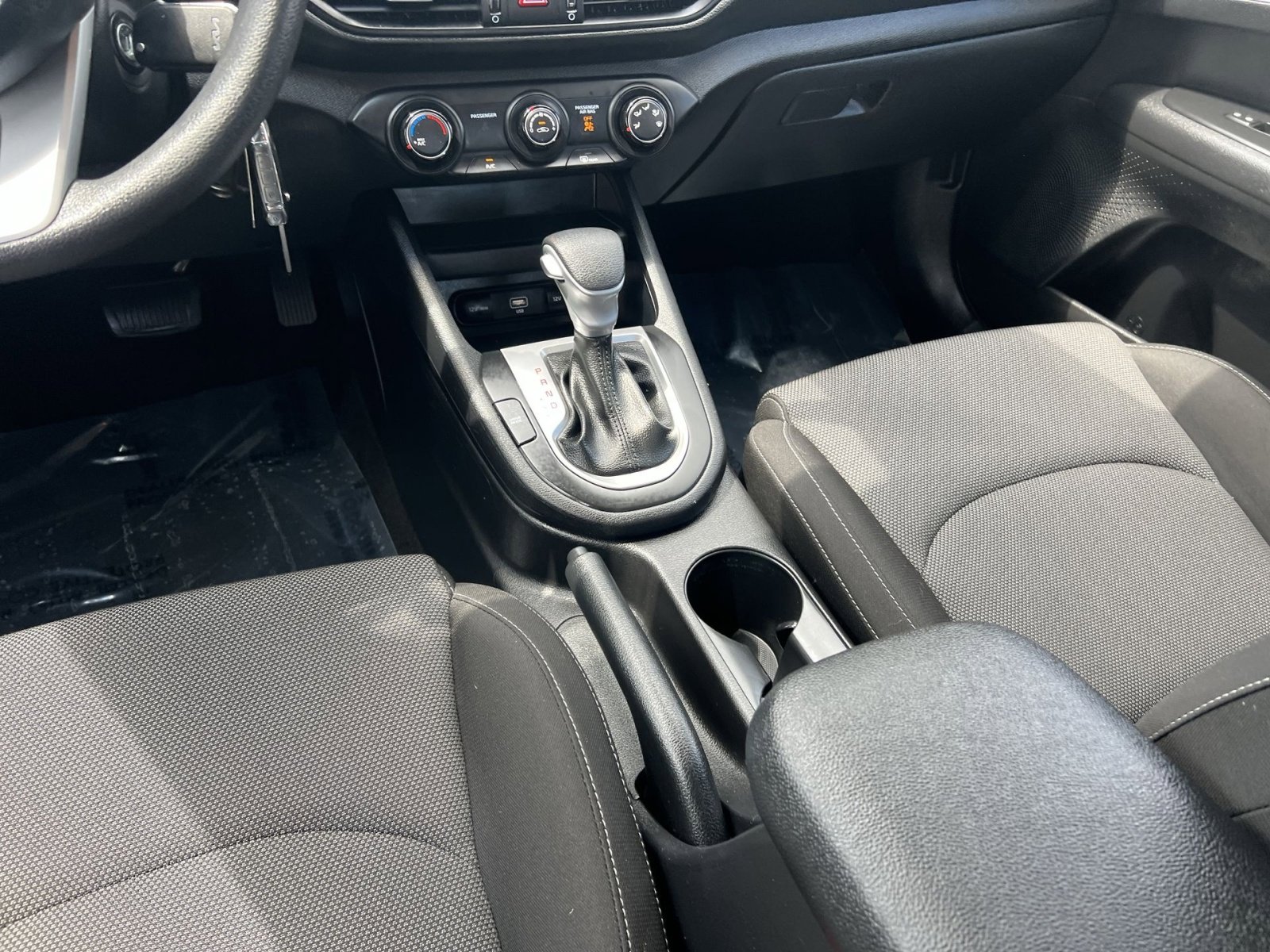 Used 2023 Kia Forte LXS FWD image 21