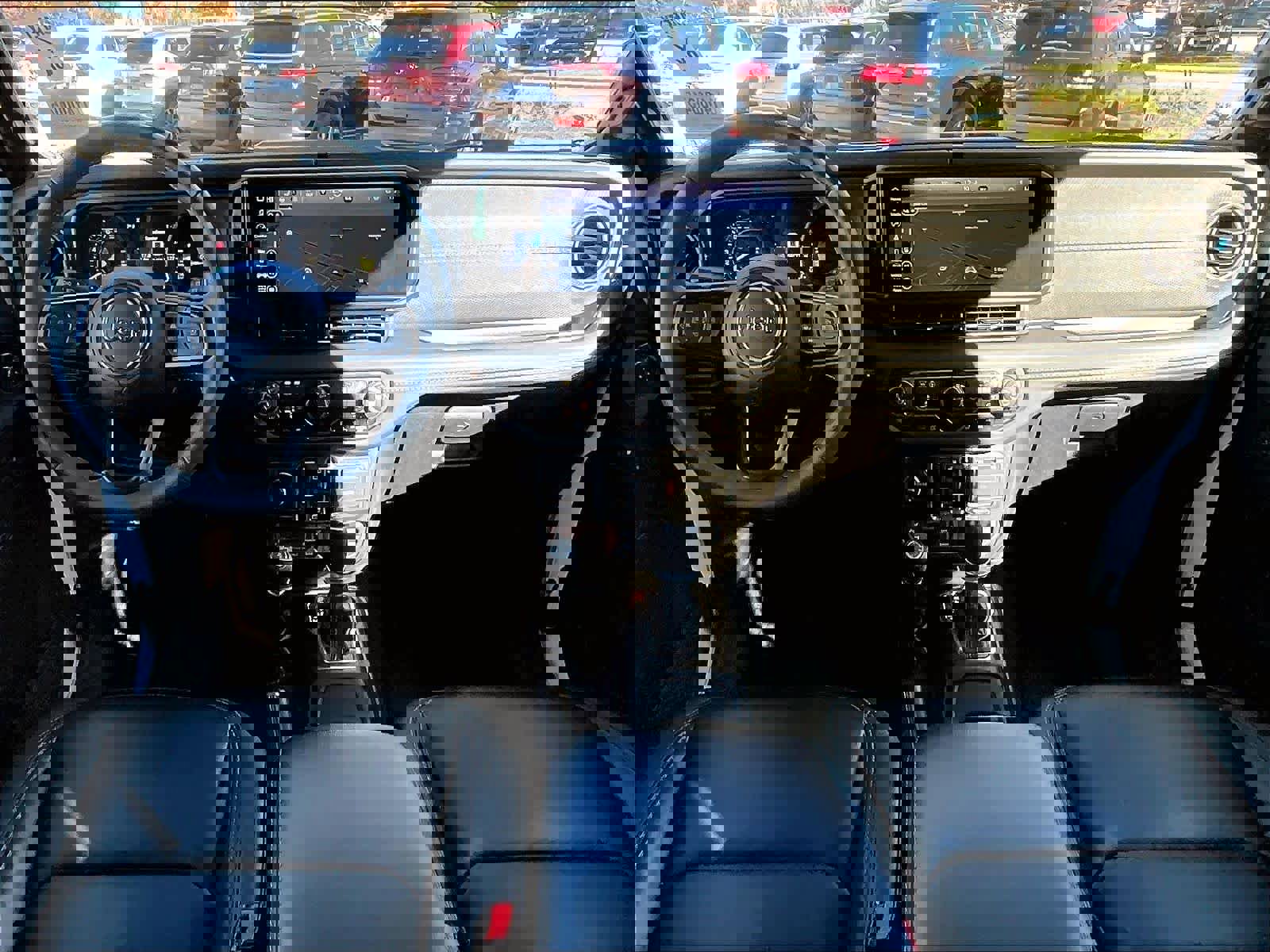 Used 2024 Jeep Wrangler Unlimited Rubicon 4xe image 21