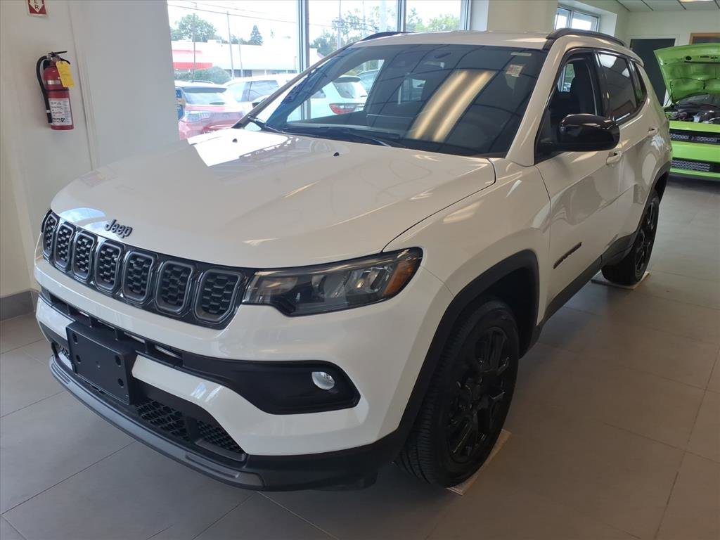 New 2025 Jeep Compass Latitude w/ Altitude Special Edition