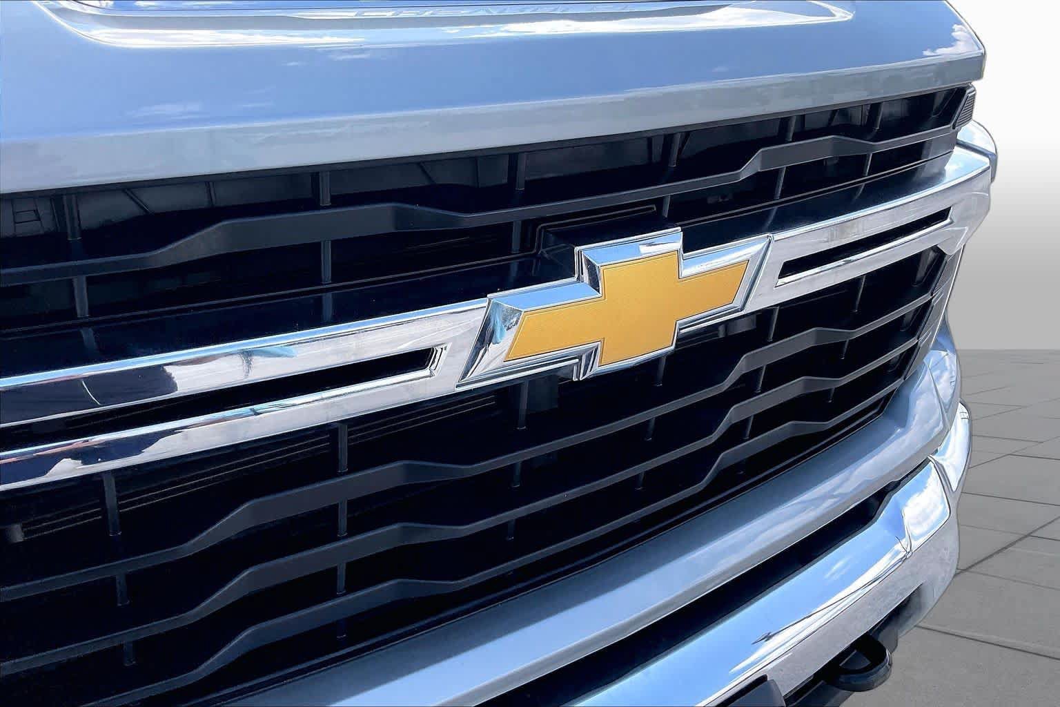 Certified 2024 Chevrolet Silverado 2500 LT AWD/4WD image 29