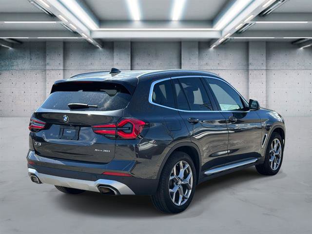 Used 2022 BMW X3 xDrive30i w/ Convenience Package image 5