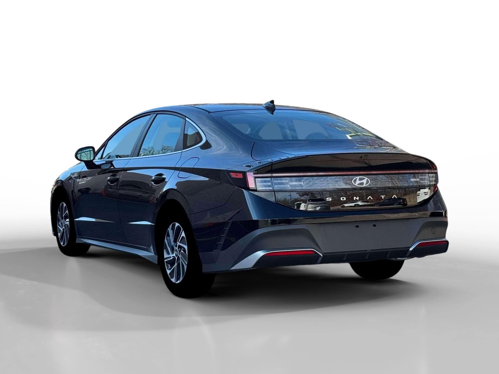 New 2026 Hyundai Sonata Blue FWD image 5