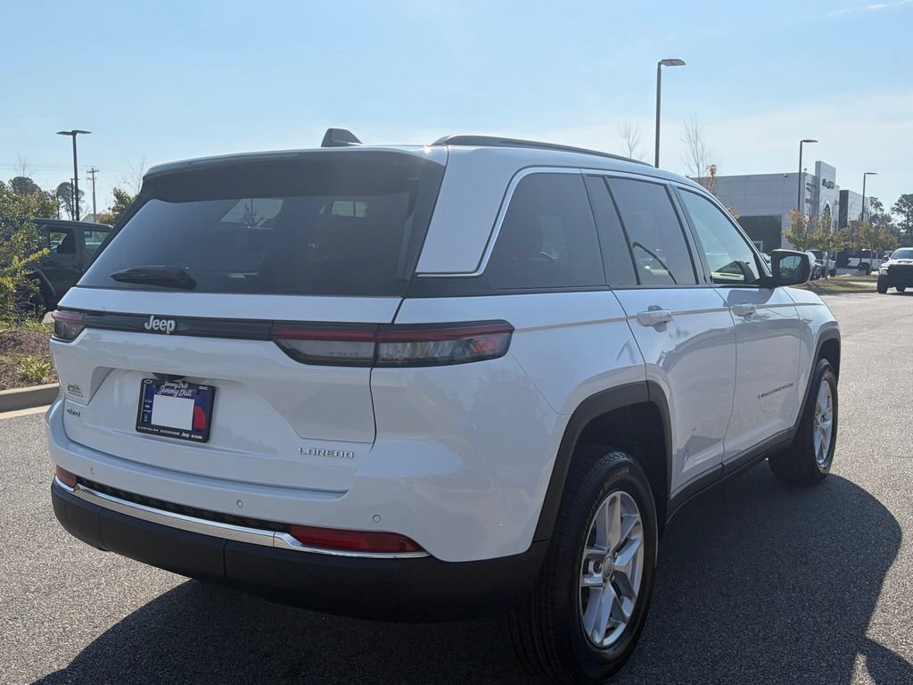 New 2026 Jeep Grand Cherokee Laredo AWD/4WD image 16
