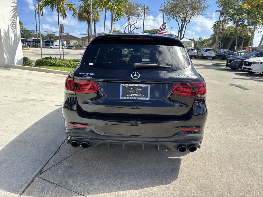 Used 2022 Mercedes-Benz GLC 43 AMG 4MATIC image 2