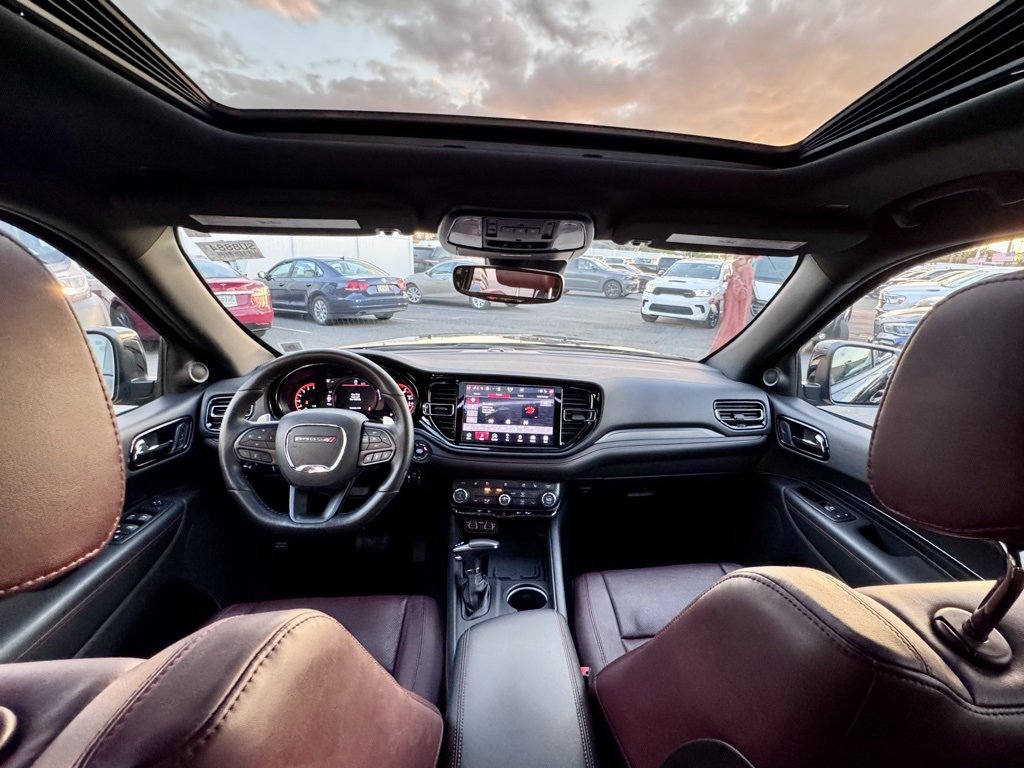 Certified 2024 Dodge Durango R/T image 25