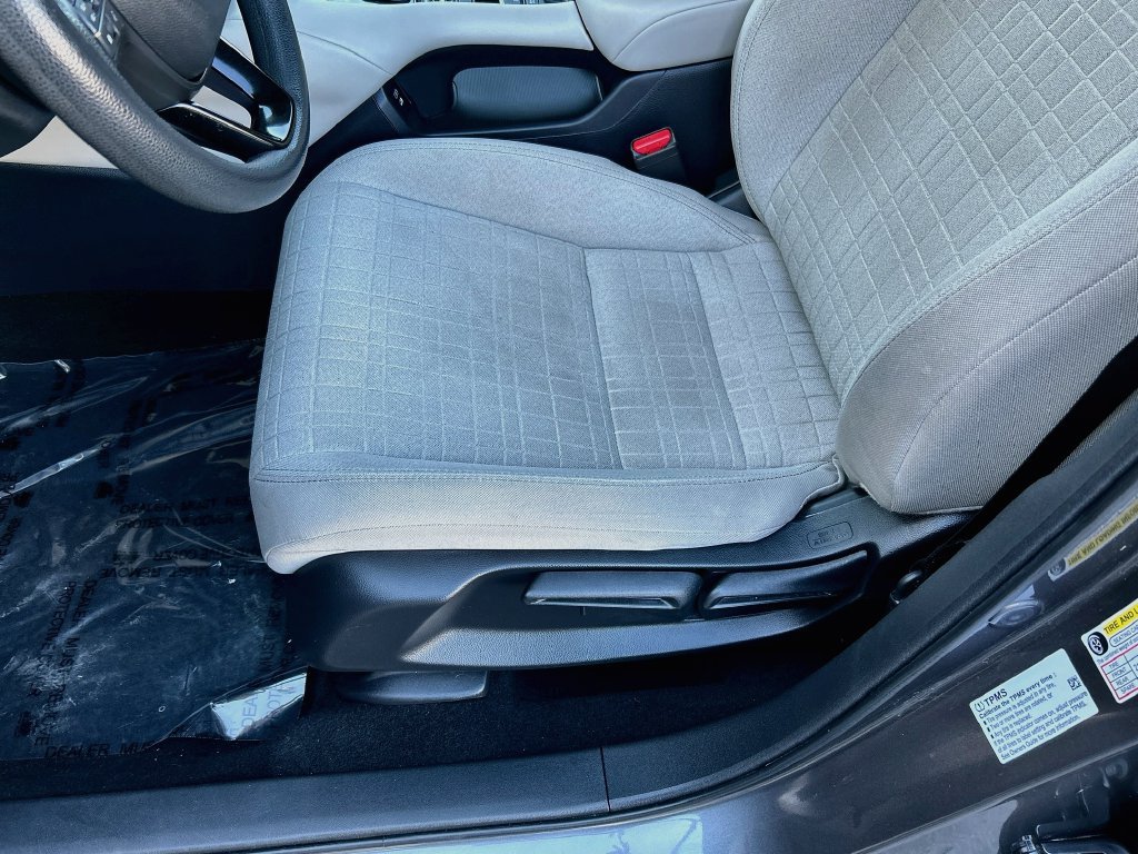 Certified 2024 Honda HR-V LX image 18