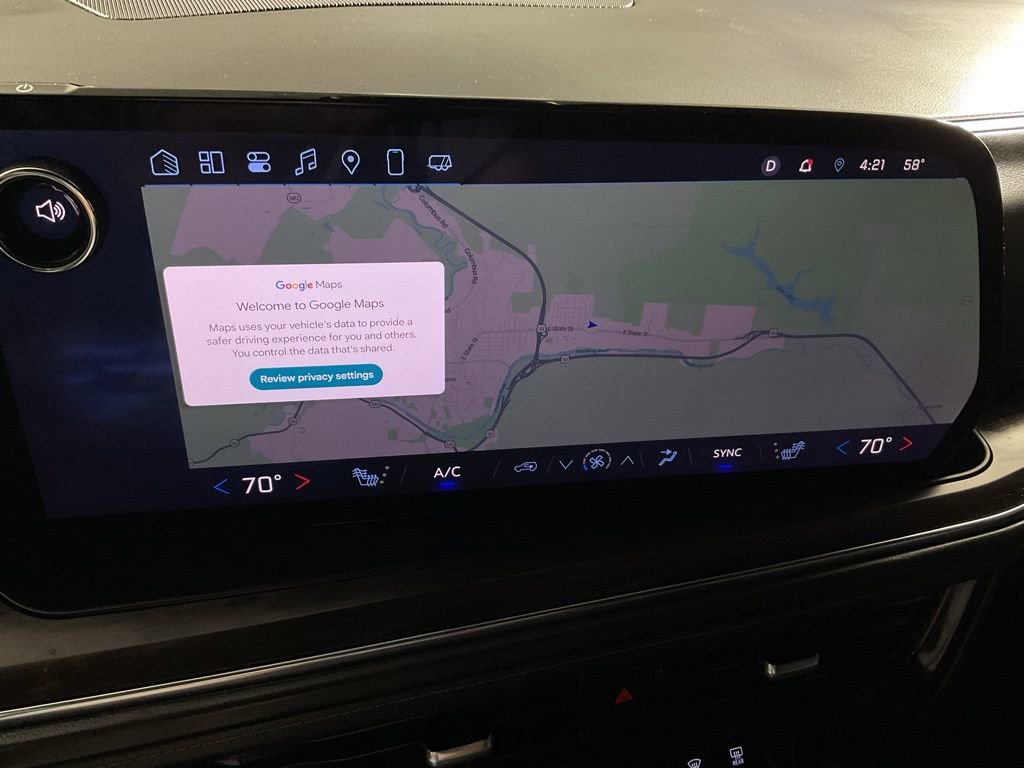 Used 2025 Chevrolet Tahoe Z71 w/ Comfort Package image 3