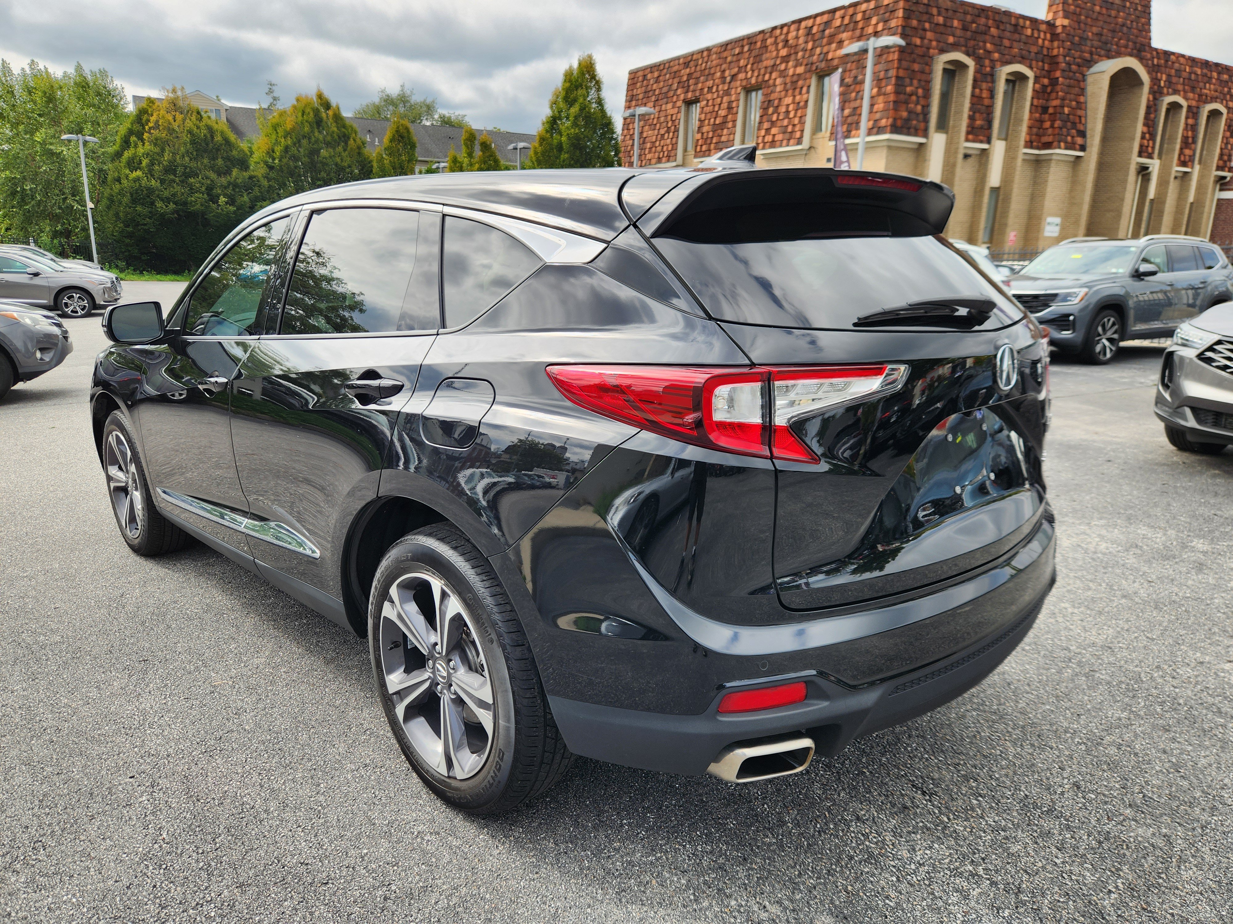 Certified 2024 Acura RDX w/ Advance Package AWD/4WD image 3