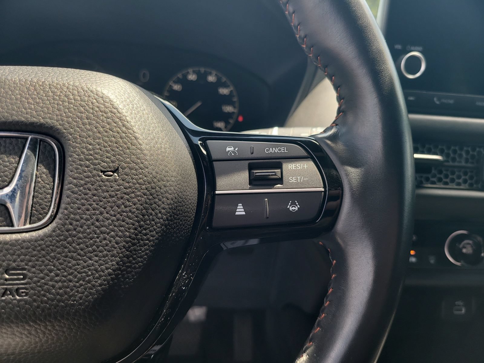 Certified 2024 Honda HR-V Sport image 14