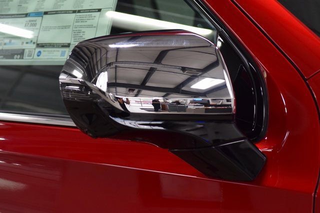 New 2026 Chevrolet Suburban Premier image 16