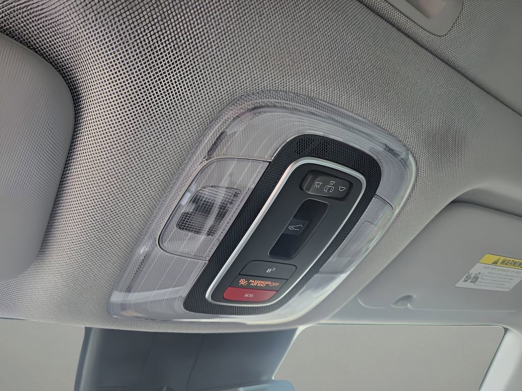 New 2026 Hyundai Elantra Limited image 21