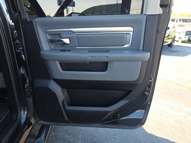 Used 2018 RAM 1500 Lone Star AWD/4WD image 25
