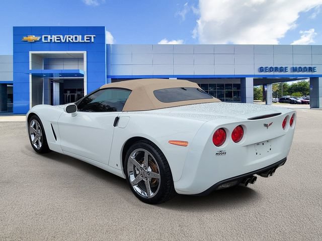 Used 2007 Chevrolet Corvette Convertible w/ Preferred Equipment Group RWD image 3