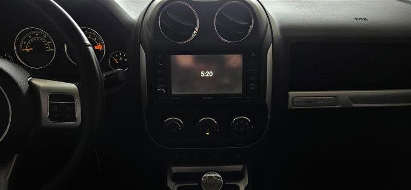 Used 2016 Jeep Compass High Altitude image 14