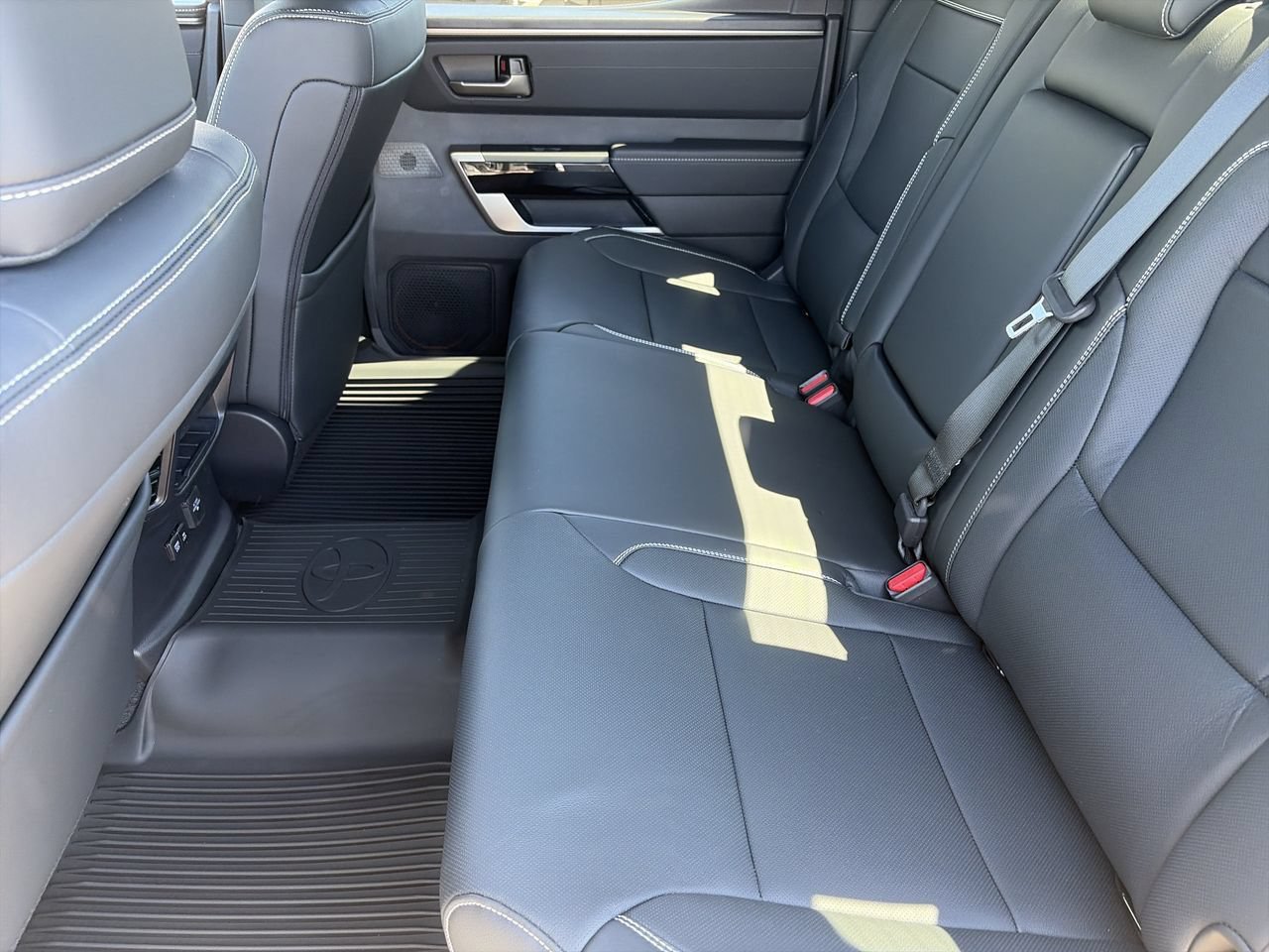 New 2026 Toyota Tundra Limited AWD/4WD image 19