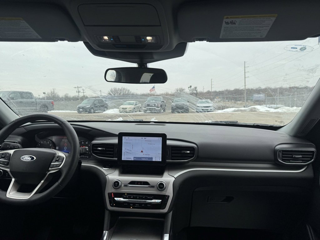 Used 2024 Ford Explorer XLT w/ Equipment Group 202A image 10