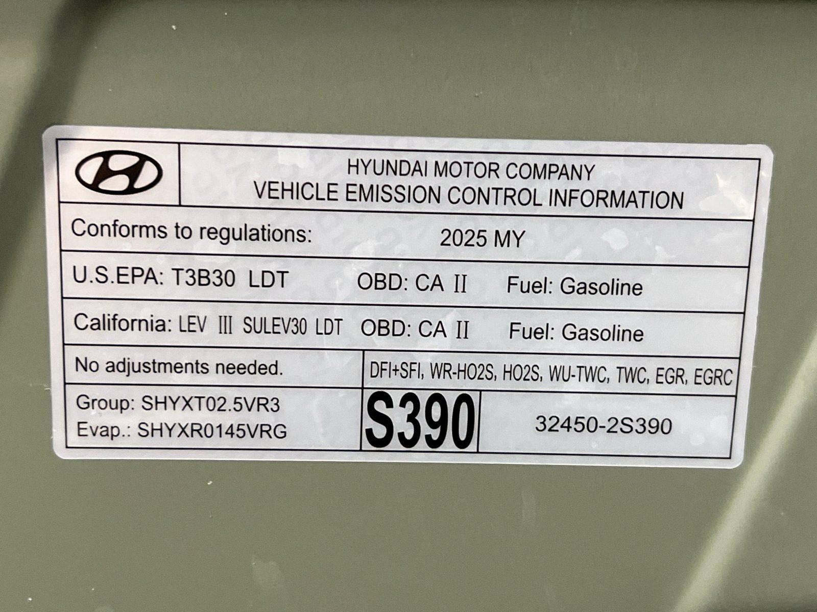 Used 2025 Hyundai Santa Cruz SE FWD image 20