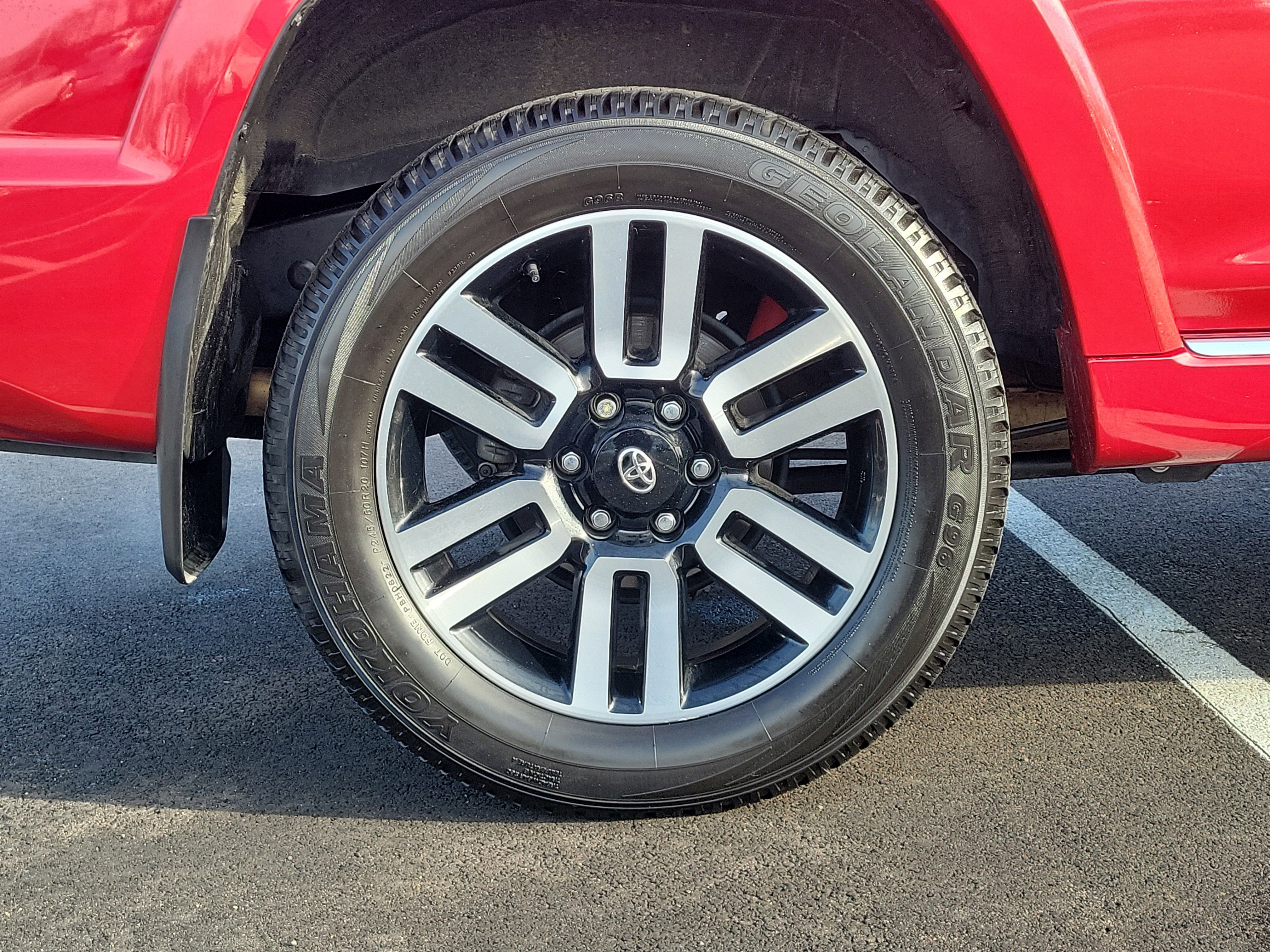 Used 2022 Toyota 4Runner Limited image 5