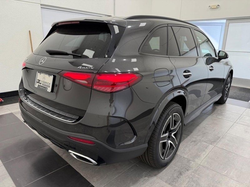 New 2026 Mercedes-Benz GLC 300 4MATIC image 2