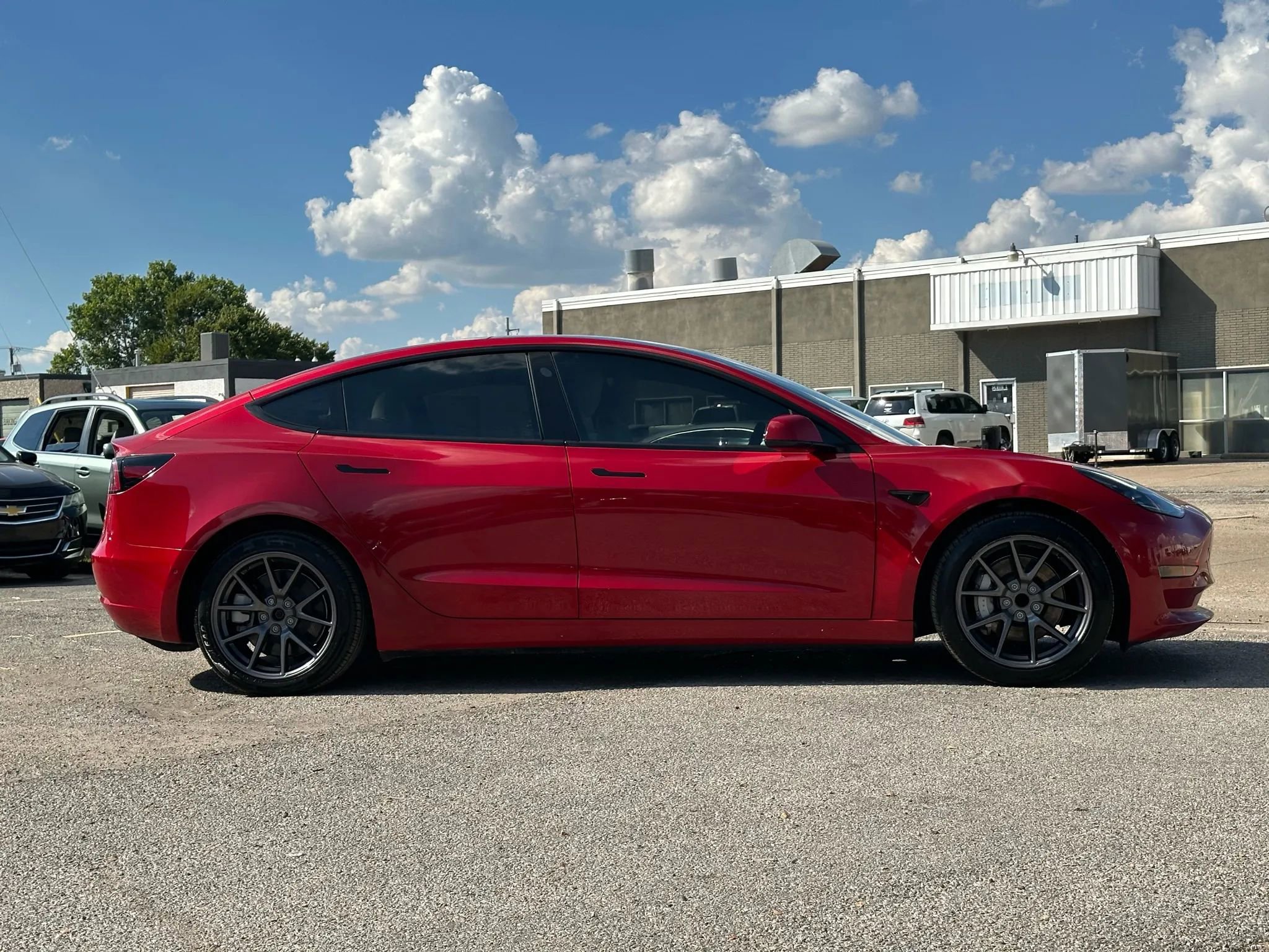 Used 2021 Tesla Model 3 Standard Range Plus image 8