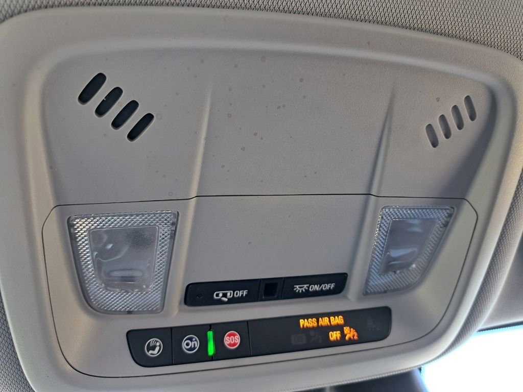 Used 2025 Chevrolet Malibu LT image 17