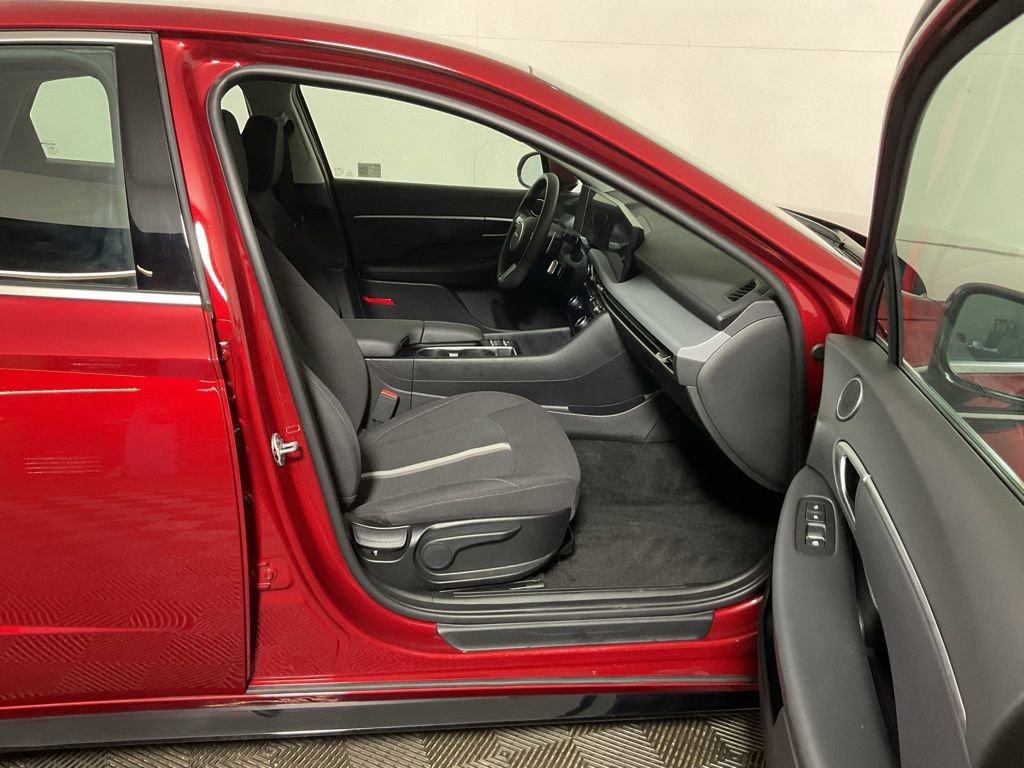 Used 2025 Hyundai Sonata SEL image 35