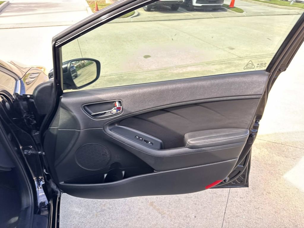 Used 2016 Kia Forte EX FWD image 14