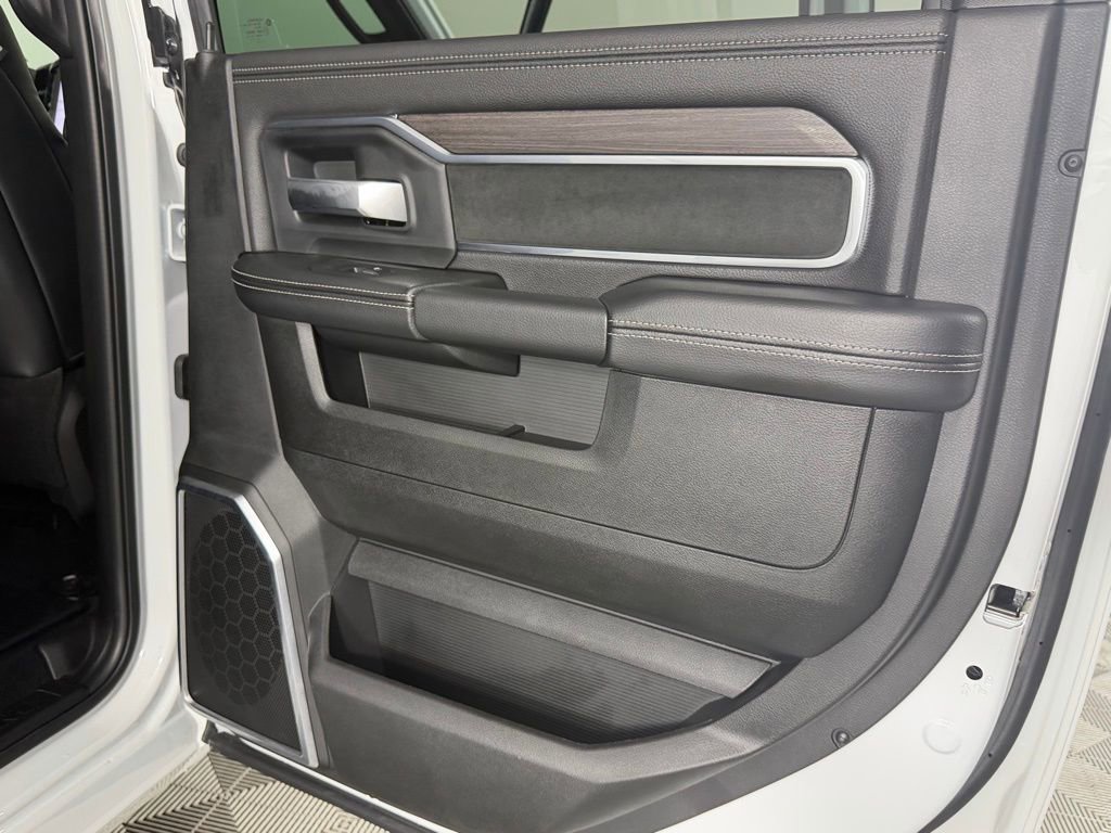 Used 2026 RAM 2500 Laramie image 33