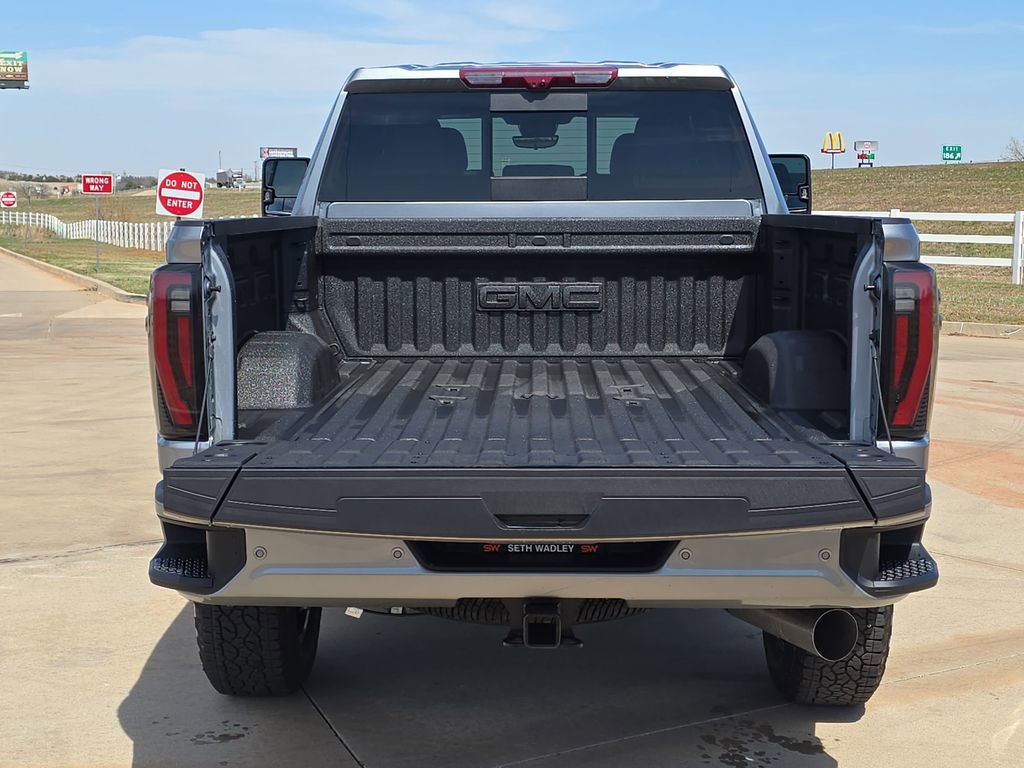 New 2026 GMC Sierra 2500 AT4 w/ AT4 Premium Plus Package AWD/4WD image 12