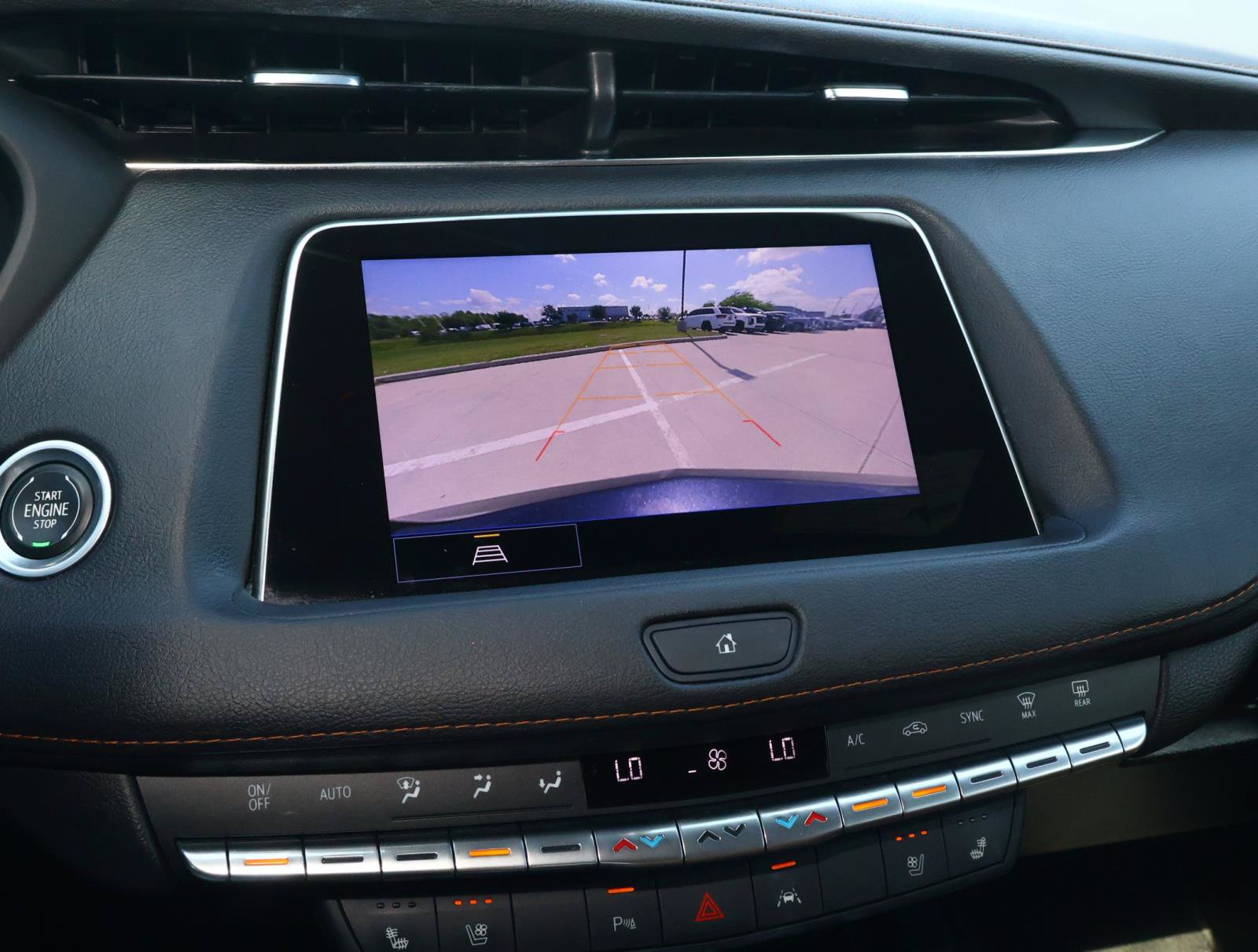 Used 2023 Cadillac XT4 Sport FWD image 31