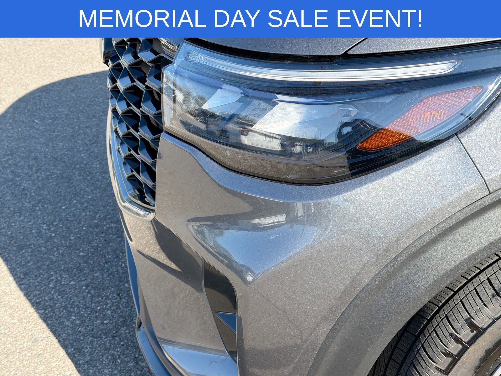 Used 2025 Ford Explorer ST-Line AWD/4WD image 15