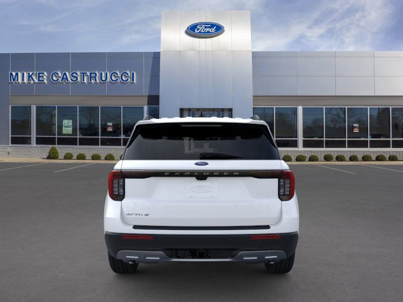 New 2026 Ford Explorer Active image 5